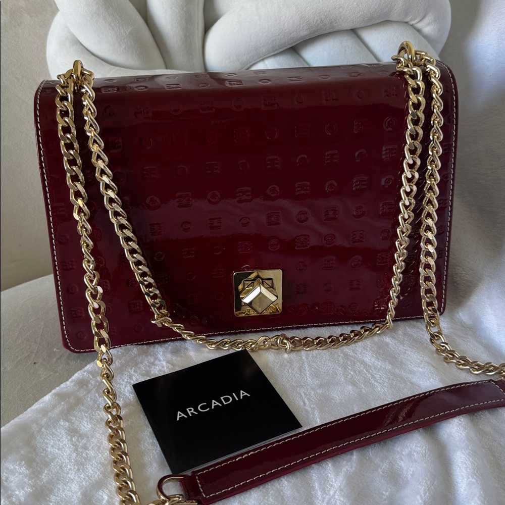 ARCADIA Laila Burgundy Chain Shoulder Bag